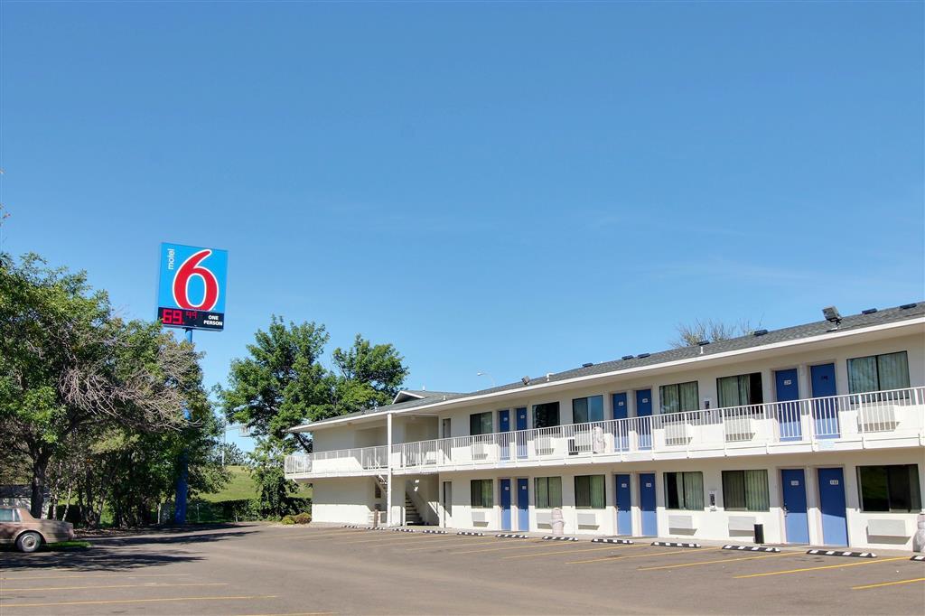 Motel 6-Bismarck, Nd Exteriör bild